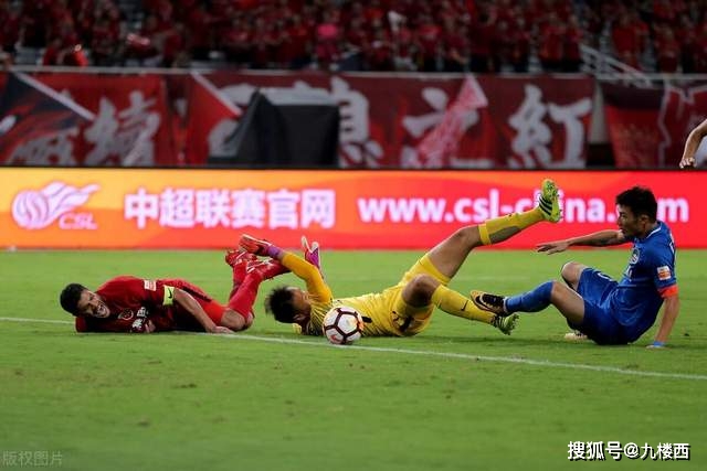 凯迪拉克锦标赛卡梅隆-杨领先6杆 舍夫勒金施佑T2