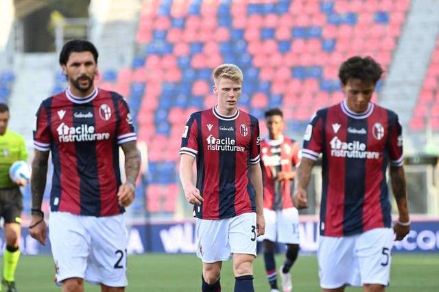 泰山4-2川崎全场数据：控球率34%-66%，射门21-19