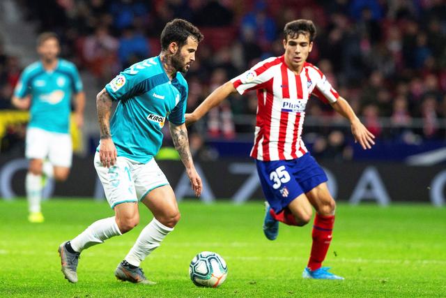 英媒：纽卡中卫博特曼即将回归