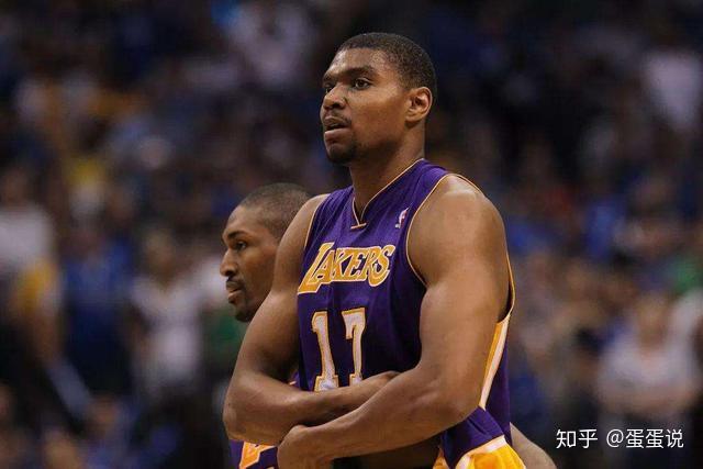 西卡25分布伦森31分 步行者克尼克斯3-3进抢七